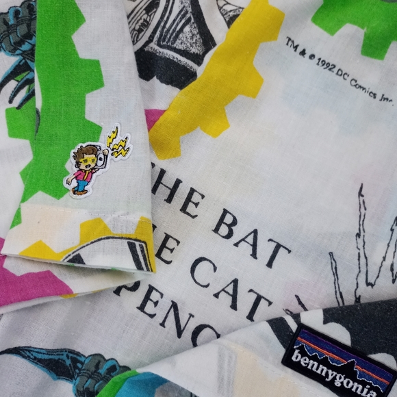 Reworked Vintage 1992 Batman Bennygonia Shorts - Picture 4 of 7